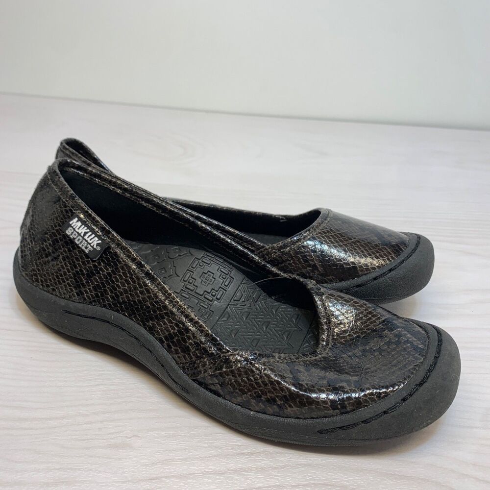 Muk Luk Sport Shoes Womens 9 Brown Black Snake Slip On Comfort Loafers‎